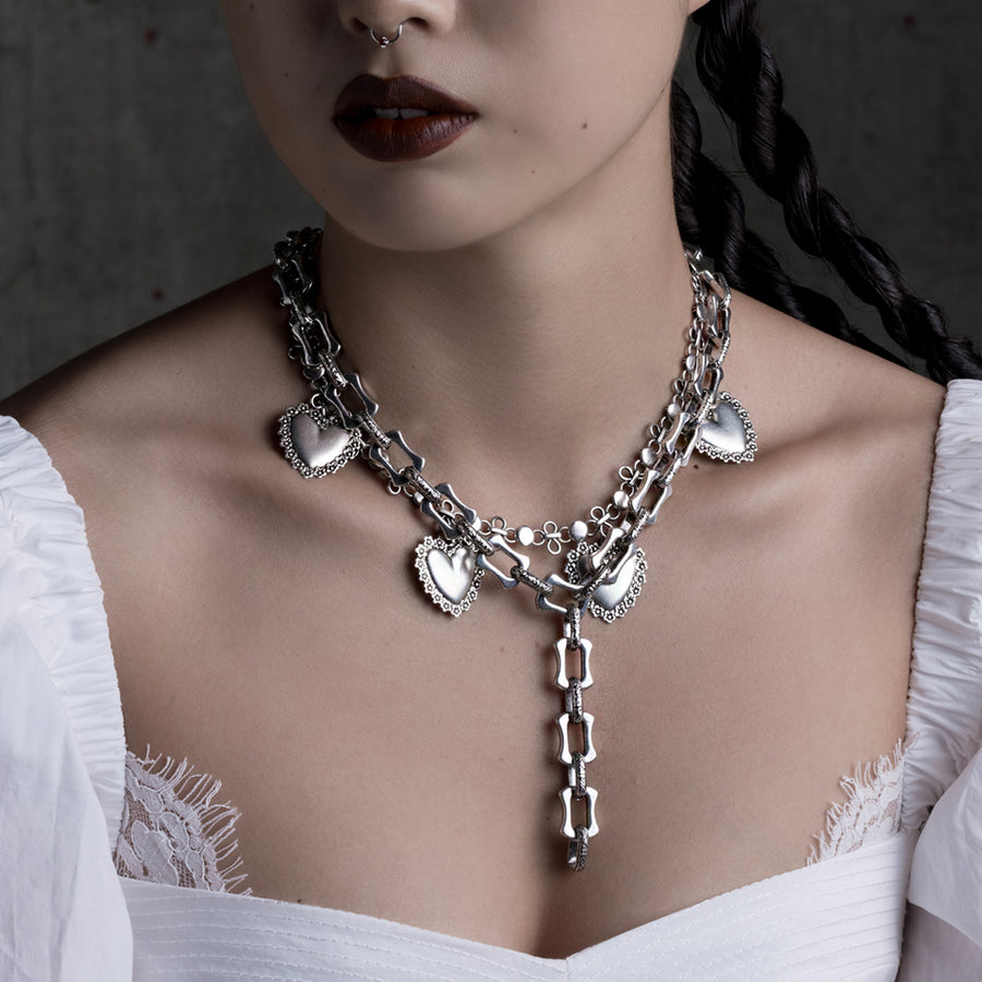 VANQUISH. Chunky Lariat Chain - Silver chunky silver lariat chain with detailed links