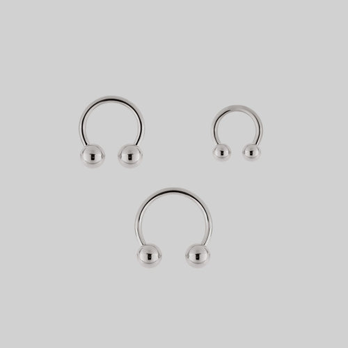 PIXI. Clawed Heart Gemstone Stud Earring - Silver