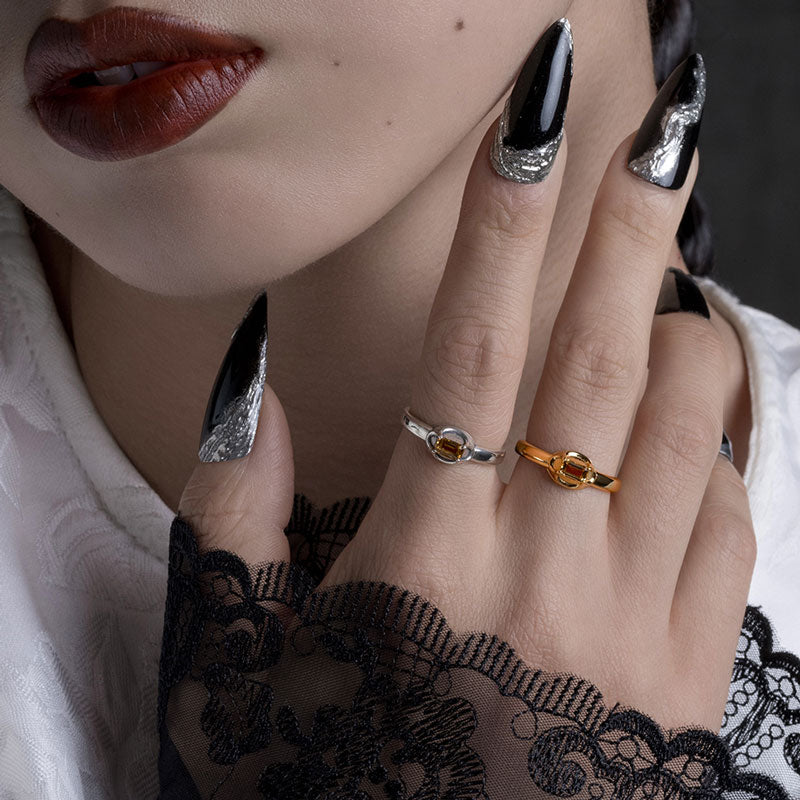 tudor inspired silver ring with yellow citrine