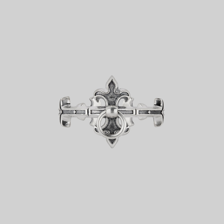 alt medieval knocker style silver ring