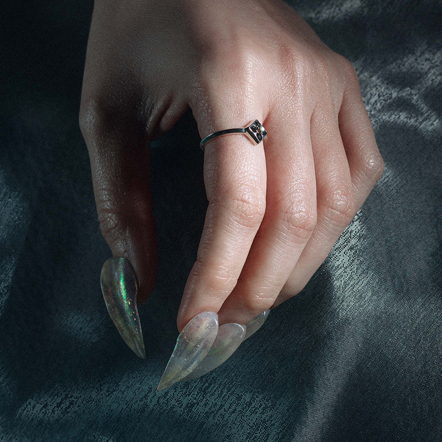 QUEST. Gothic Tracery Abalone Shell Ring - Silver gothic quatrefoil dainty abalone shell ring silver