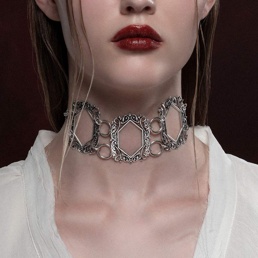 SANSA. Vampesque Gothic Caged Choker - Silver romantic goth statement choker silver