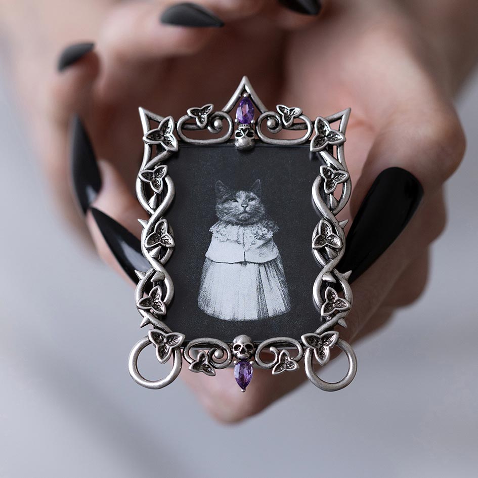Silver gothic Victorian inspired photo frame