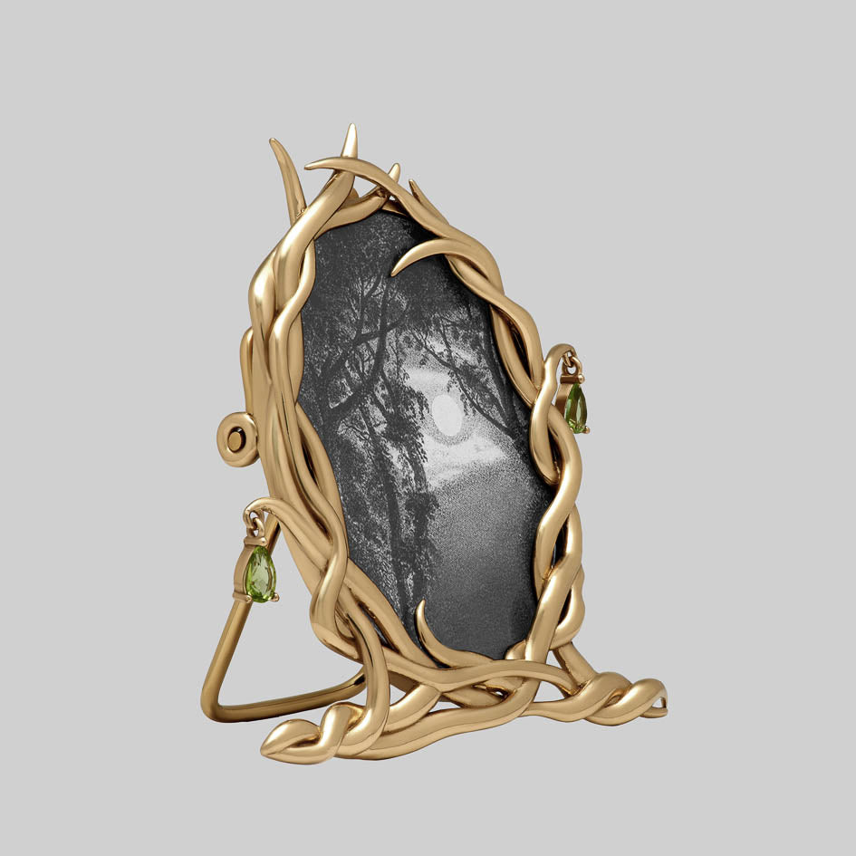 Swamp roots gold gothic peridot vintage mini photo frame