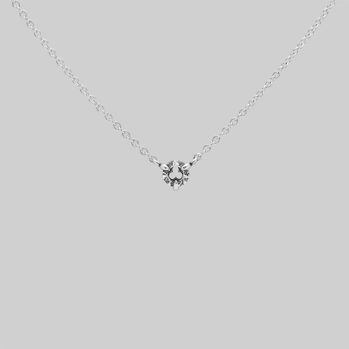 Silver Veil Necklace Gothic Trefoil Glass on Simple Chain