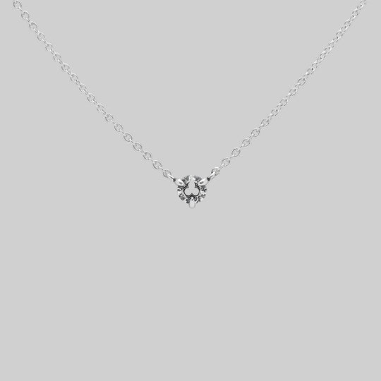 VEIL. Gothic Trefoil Glass Necklace - Silver