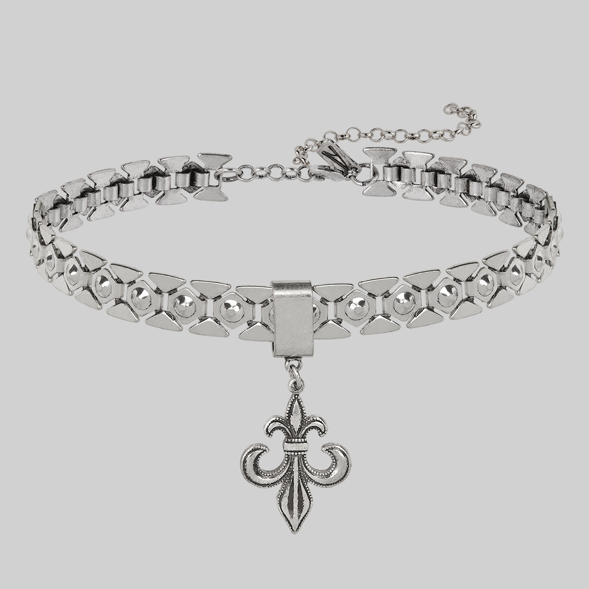 VOW. Fleur de Lis Charm Choker - Silver