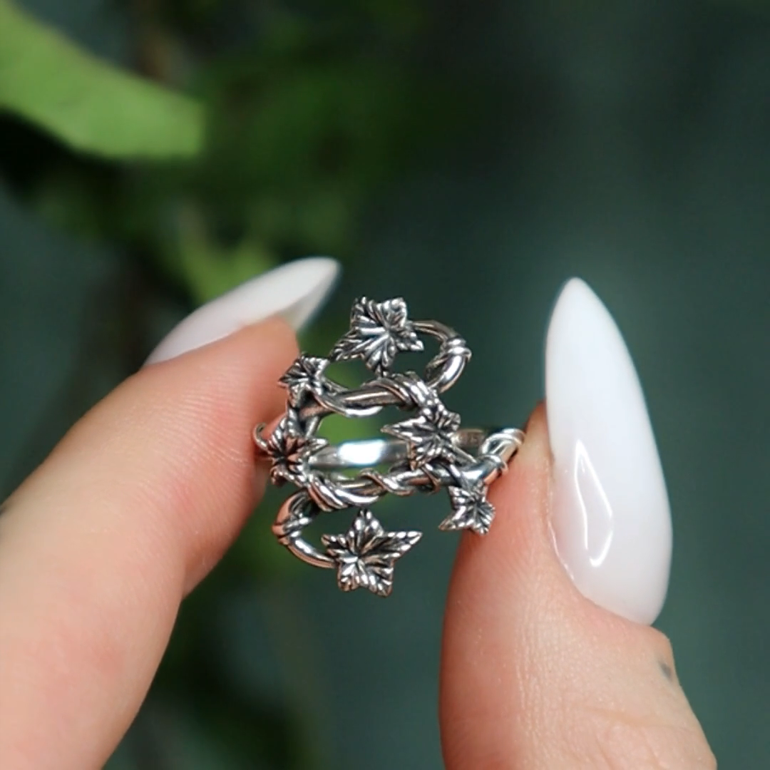 climbing ivy ring silver