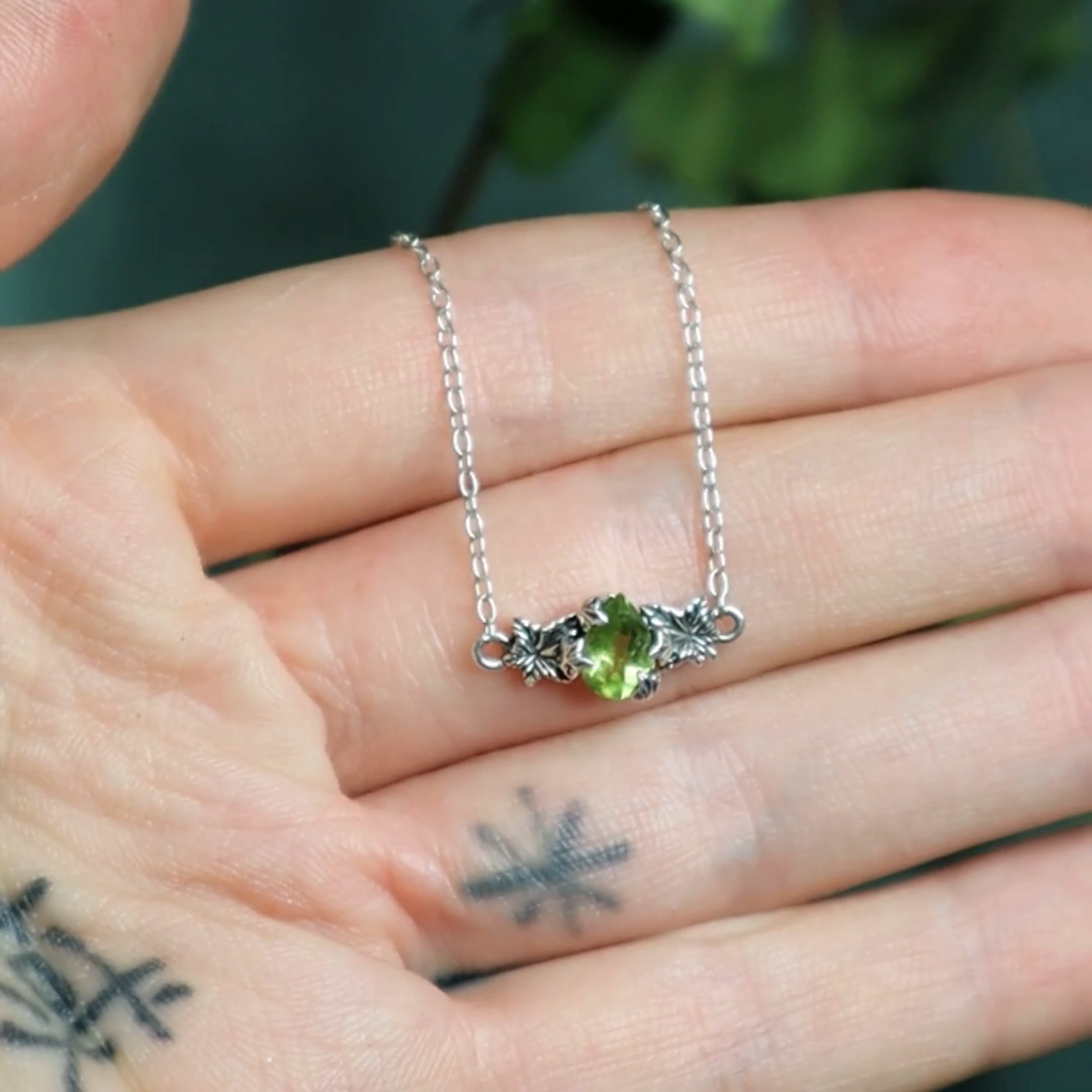 ivy leaf peridot gemstone bracelet silver