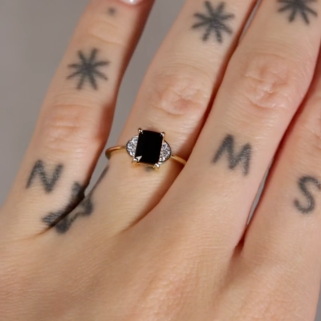 Gold art deco vintage black spinel gemstone ring video