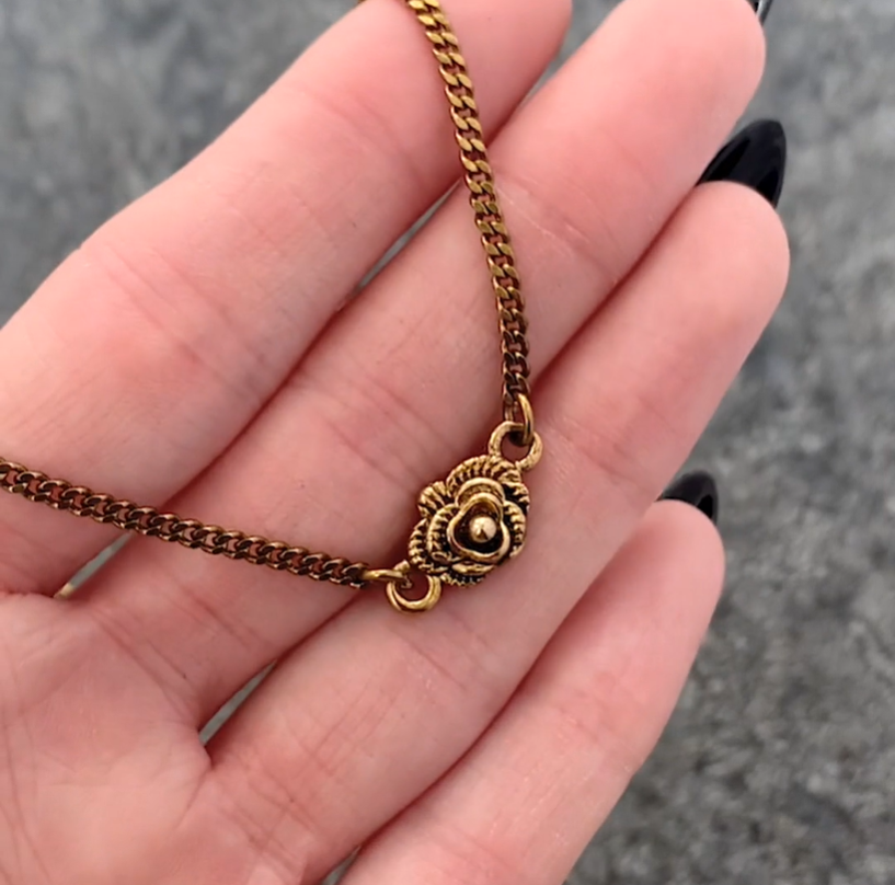 Necklace - MAE. Little Rose Silver Chain Choker