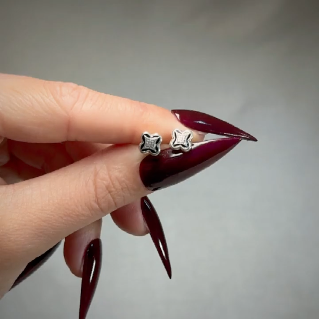 silver gothic tudor vintage style stud earrings