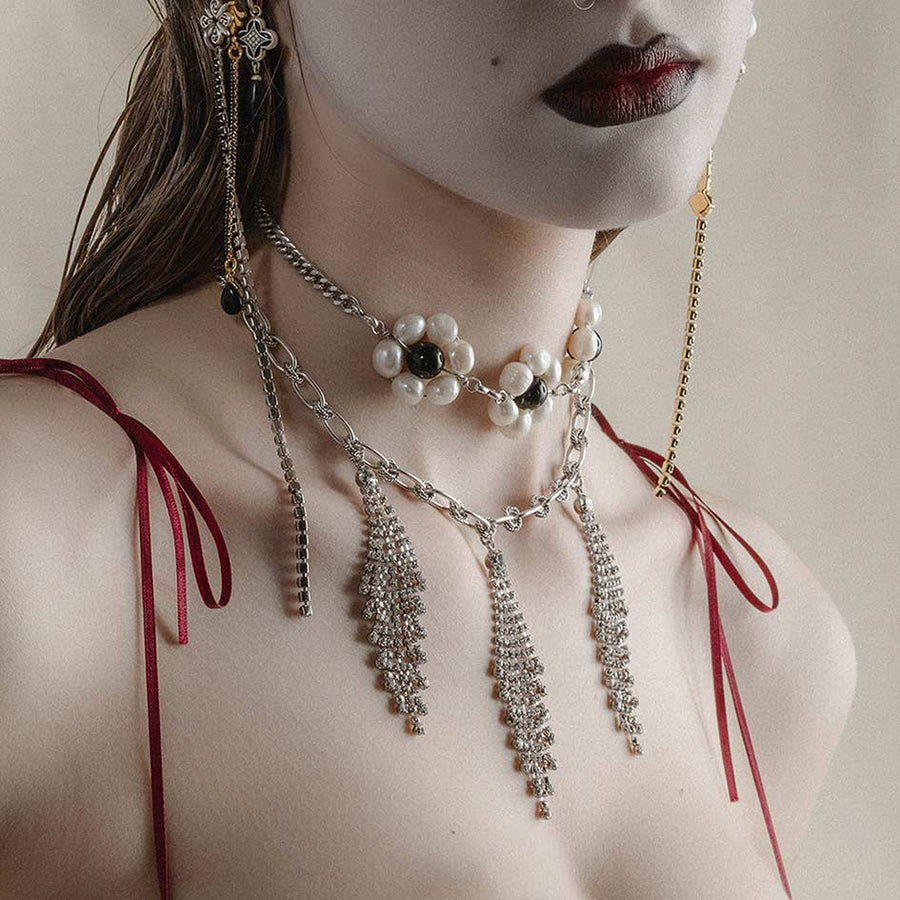 ANTOINETTE. Dazzle Chain Drop Collar - Silver silver antique chandelier style collar necklace