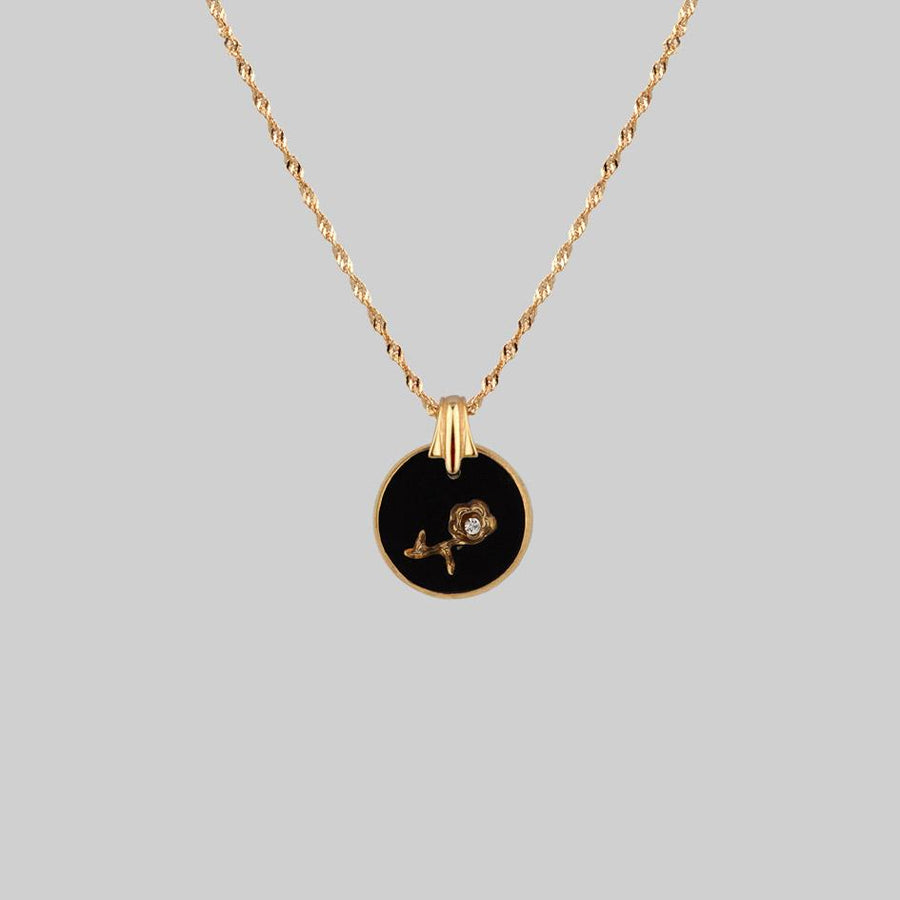 gold vintage necklace