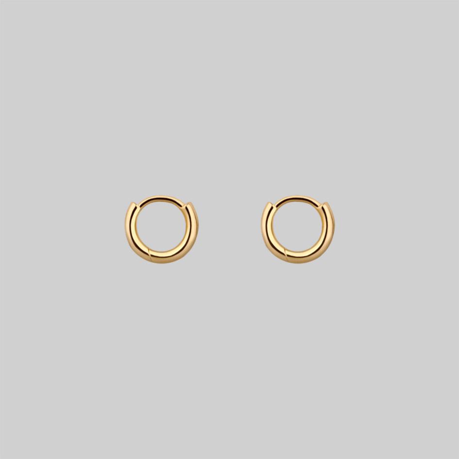 Simple Gold Clicker Hoop Earrings - 10mm