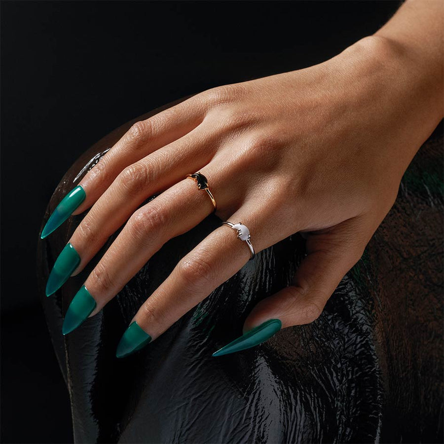 Yin & Yang Gemstone Rings - Silver Yin and Yang gemstone ring