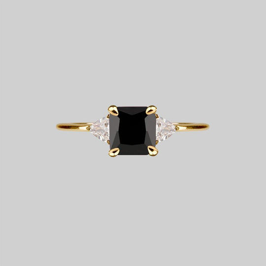 BETROTHAL. Black Spinel Gold Ring