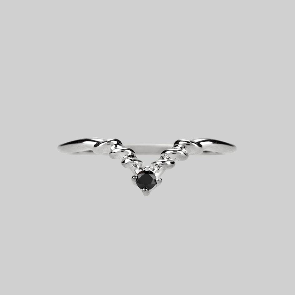 classic silver chevron ring