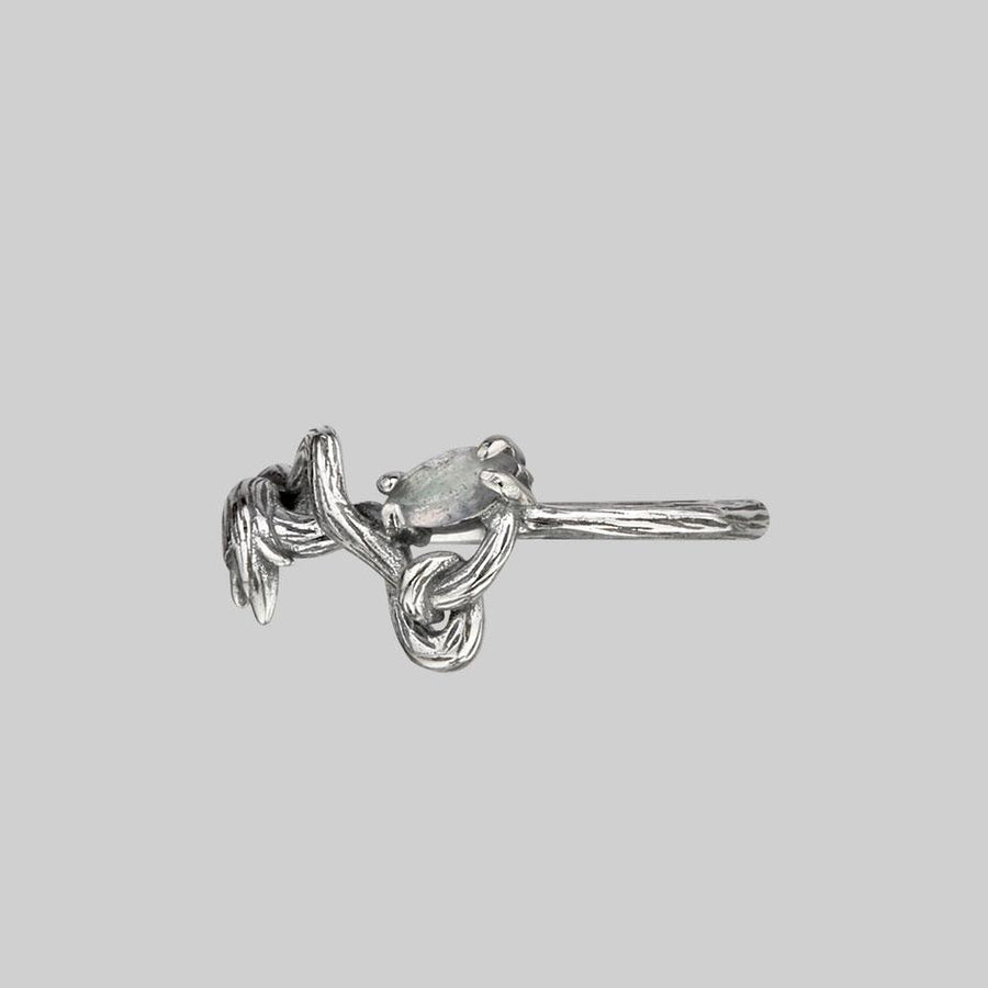 WEEPING WILLOW. Labradorite Branch Ring - Silver sterling silver twisted branch ring