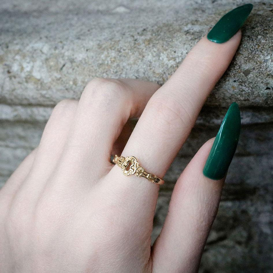 NO KEY. Door Lock Ring - Silver detailed vintage key ring