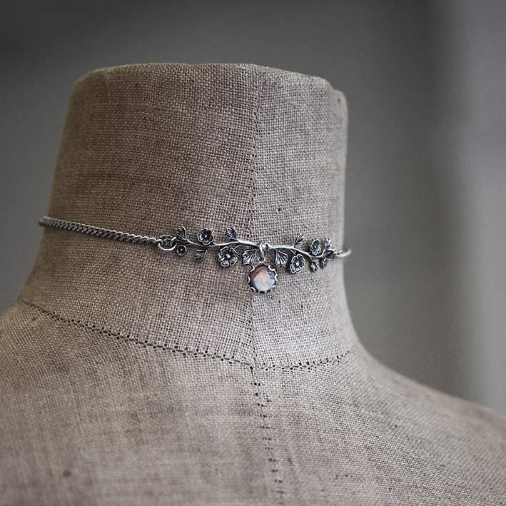 DARK BLOOM. Black Mother of Pearl Choker - Silver Necklace - DARK BLOOM. Black Mother Of Pearl Choker
