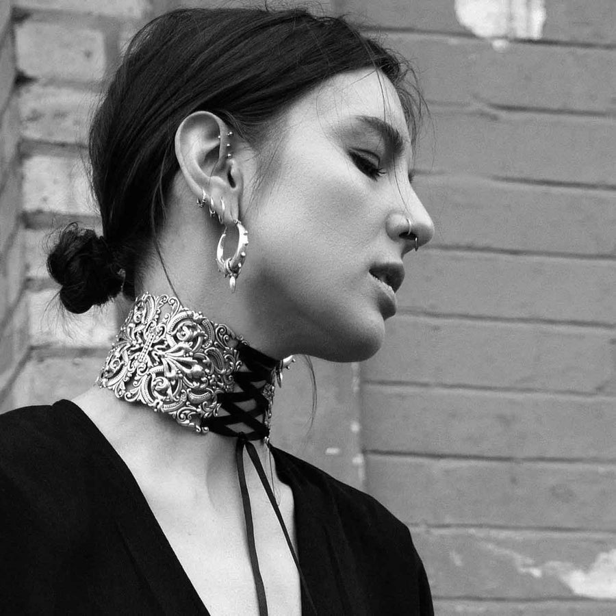 REGINA. Grand Baroque Corset Choker regina grand baroque choker styled on model