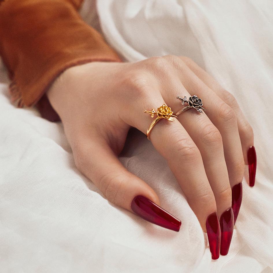 rose and dagger ring