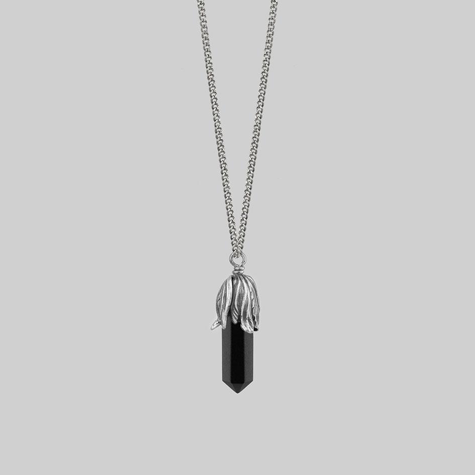 Black agate and silver necklace
