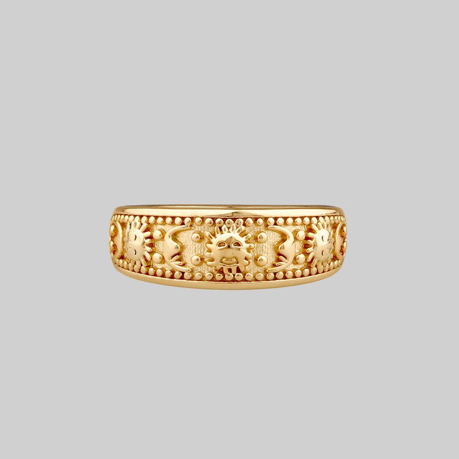 sun and moon pattern band ring
