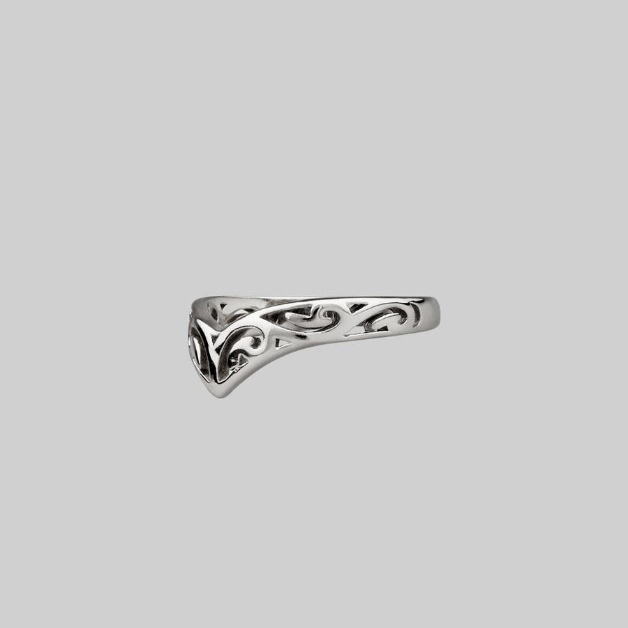 TRIBE. Silver Chevron Midi Ring / Toe Ring midi chevron ring with pattern