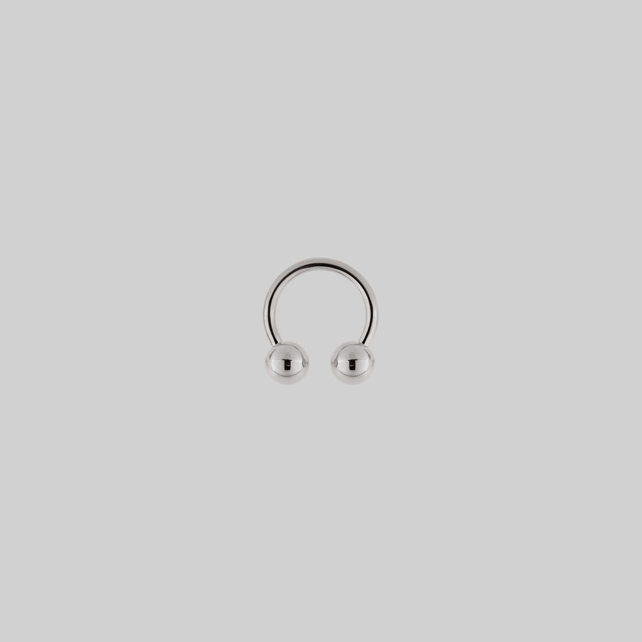 CLEO. Circular Barbell Ring - Silver
