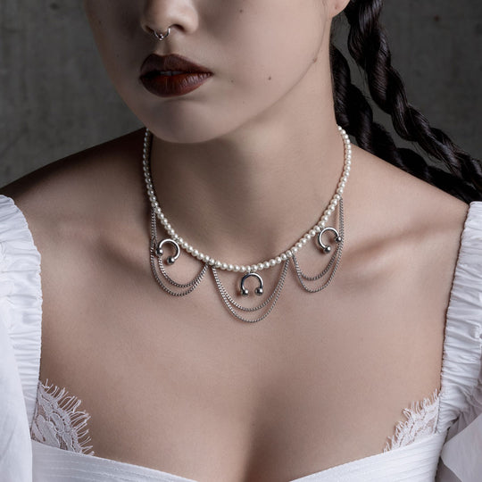 DECADENCE. Pearl & Chunky Barbell Collar - Silver