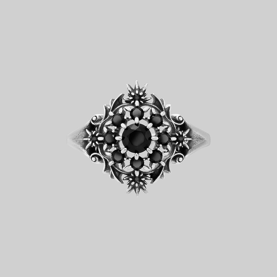 Estienne sterling silver black onyx cluster ring with heraldic detail