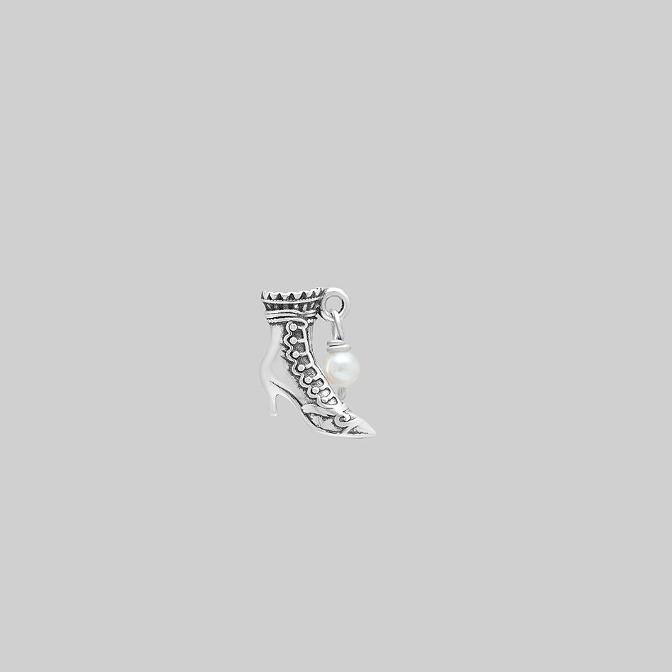 Silver witches boot stud earring with single pearl drop
