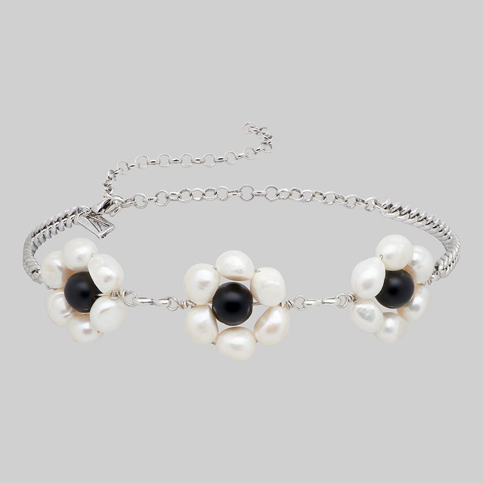 pearl silver daisy charm choker necklace