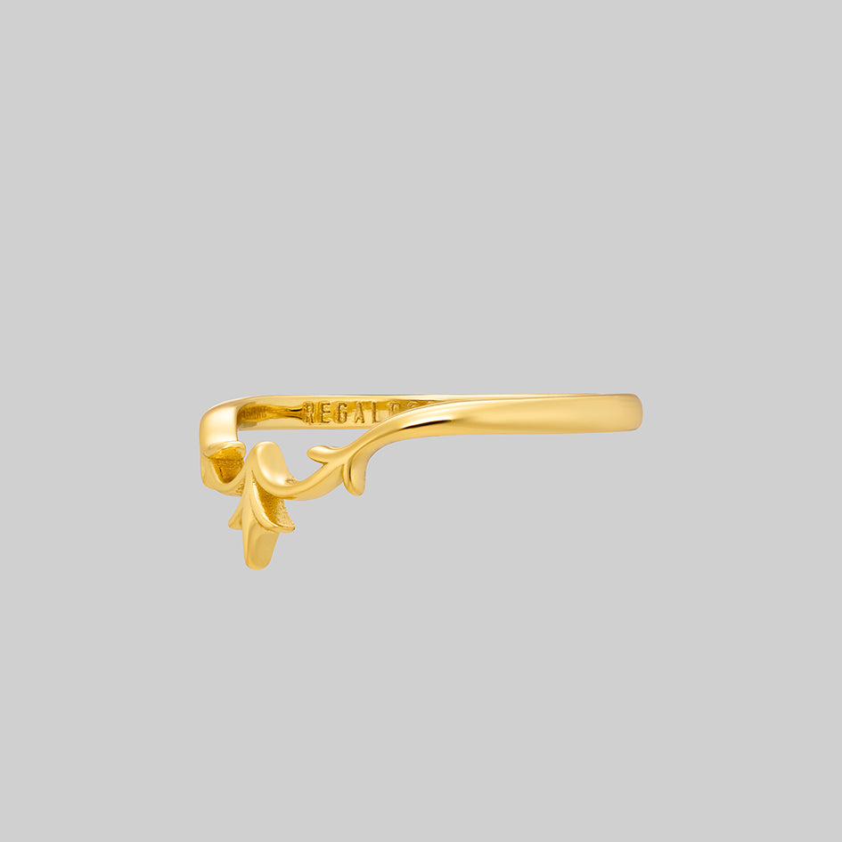 Lisette gold heraldic lily chevron band, side view