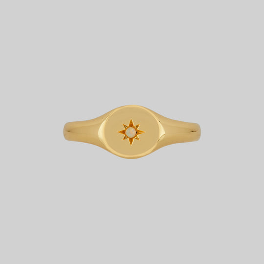 VICTORIA. Opal Signet Ring - Gold
