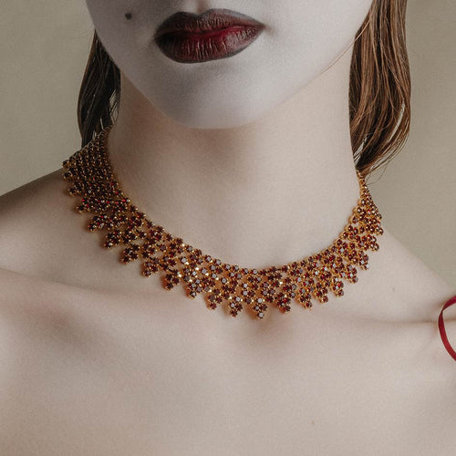 LILLIAN. Pearl Daisy Choker - Gold