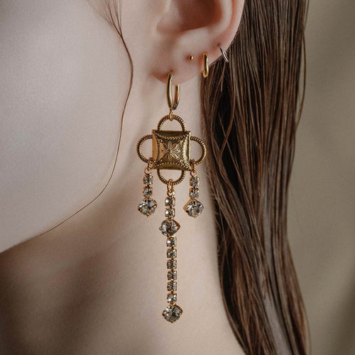 DRAKKAR. Gargoyle Knocker Hoop Earrings - Gold