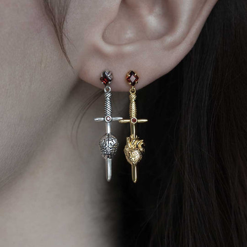 BETRAYAL. Silver & Black Spinel Dagger Earring - Helix/Tragus