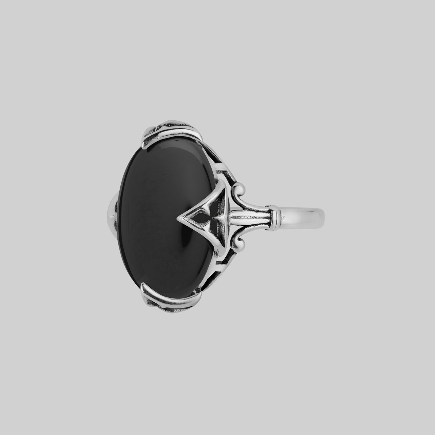 silver black onyx gemstone gothic statement ring alternative jewellery
