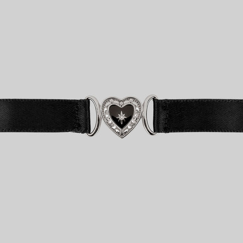 VIRESCENT. Claw Heart Pearl Choker - Silver