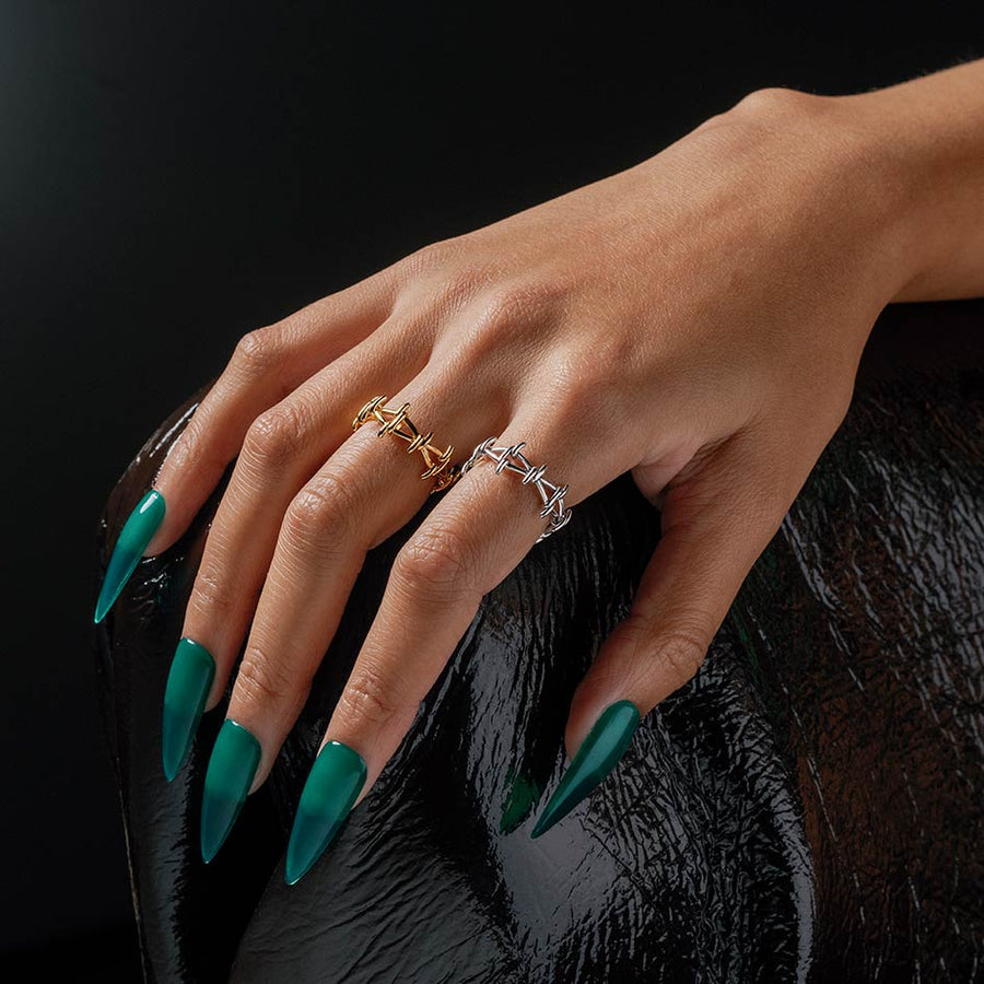 BEYOND. Barbed Wire Ring Gold REGALROSE