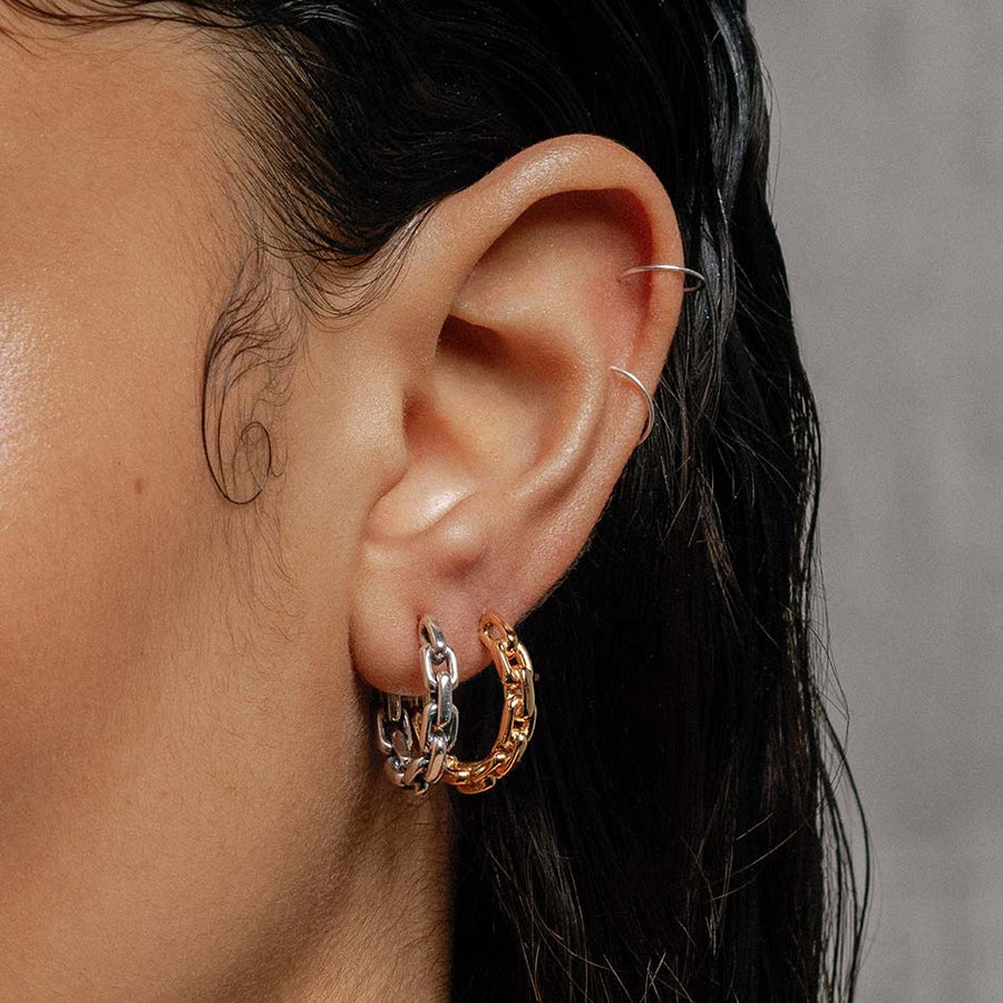 Silver chain hoop earrings deals