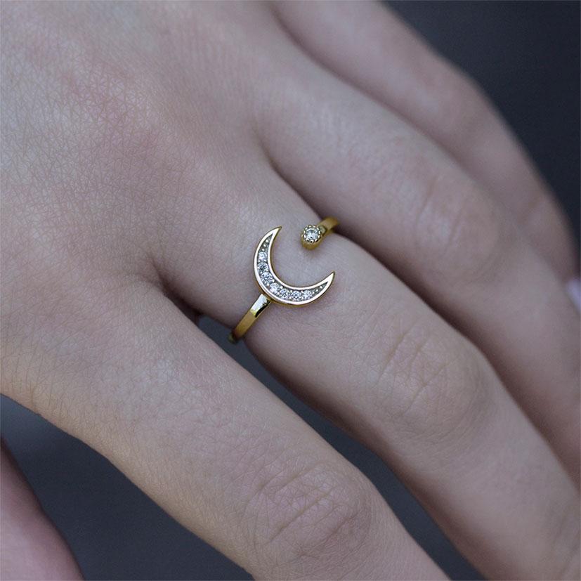 Christmas Moon Star Ring in Gold and Diamond