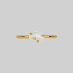 Gold Yang white stone ring 