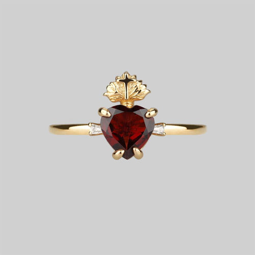 FATAL. Barbed Wire & Garnet Heart Ring - Gold