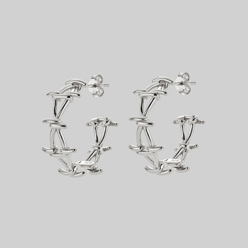 RESOLUTE. Chunky Chain Hoop Earrings - Silver