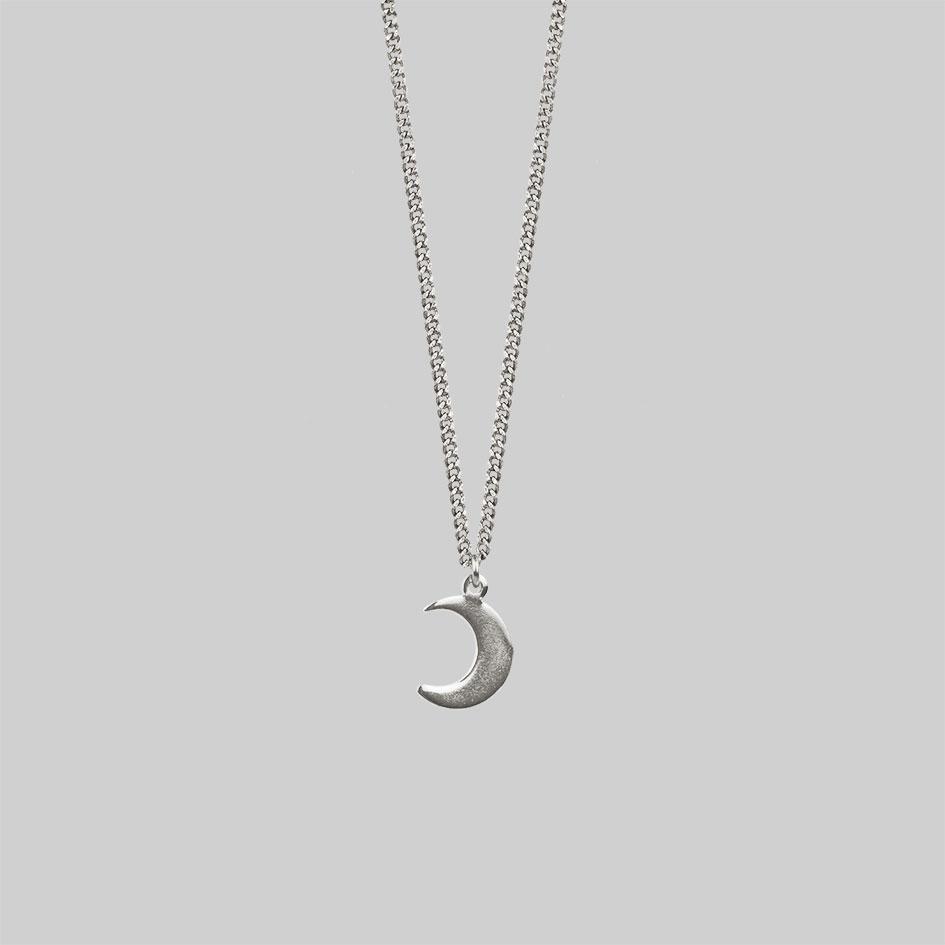 AYSU. Mini Moon Crescent Necklace AYSU. Mini Moon Crescent Necklace