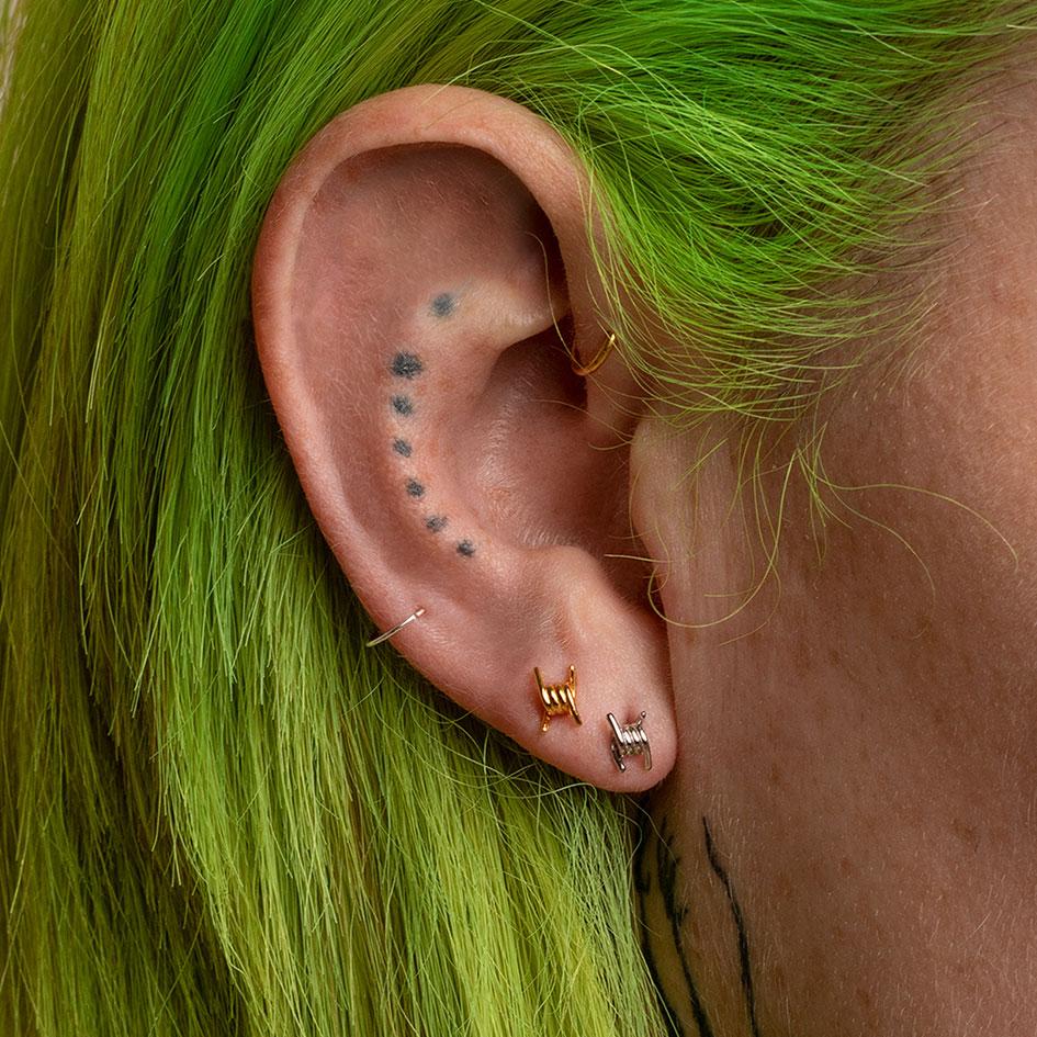 barbed wire stud earrings 